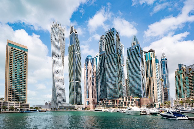 Een luxueus verblijf in het Versace hotel Dubai: een ervaring om nooit te vergeten